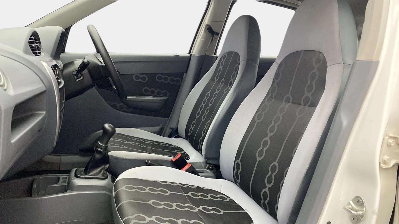 2014 Maruti Alto 800 LXI, Petrol, Manual, 25,266 km, Right Side Front Door Cabin