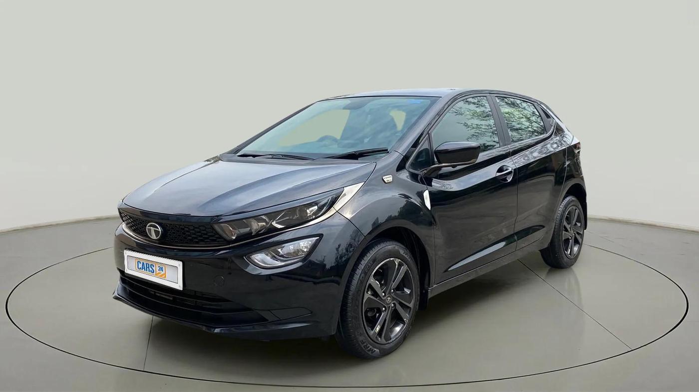 2023 Tata ALTROZ XZ Plus (S) Dark Edition, Petrol, Manual, 5,018 km, Left Front Diagonal