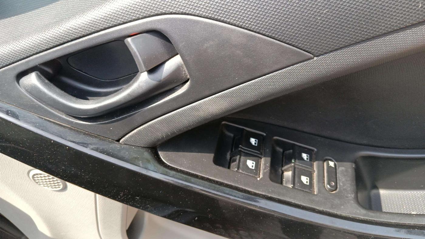 2018 Tata NEXON XM DIESEL, Diesel, Manual, 48,097 km, Driver Side Door Panels Control