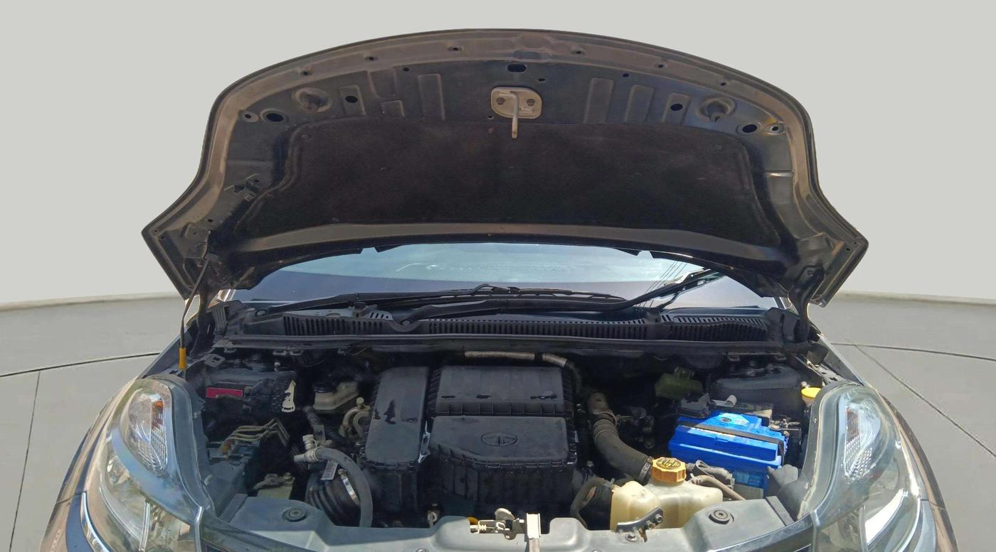 2018 Tata NEXON XM DIESEL, Diesel, Manual, 48,097 km, Open Bonet