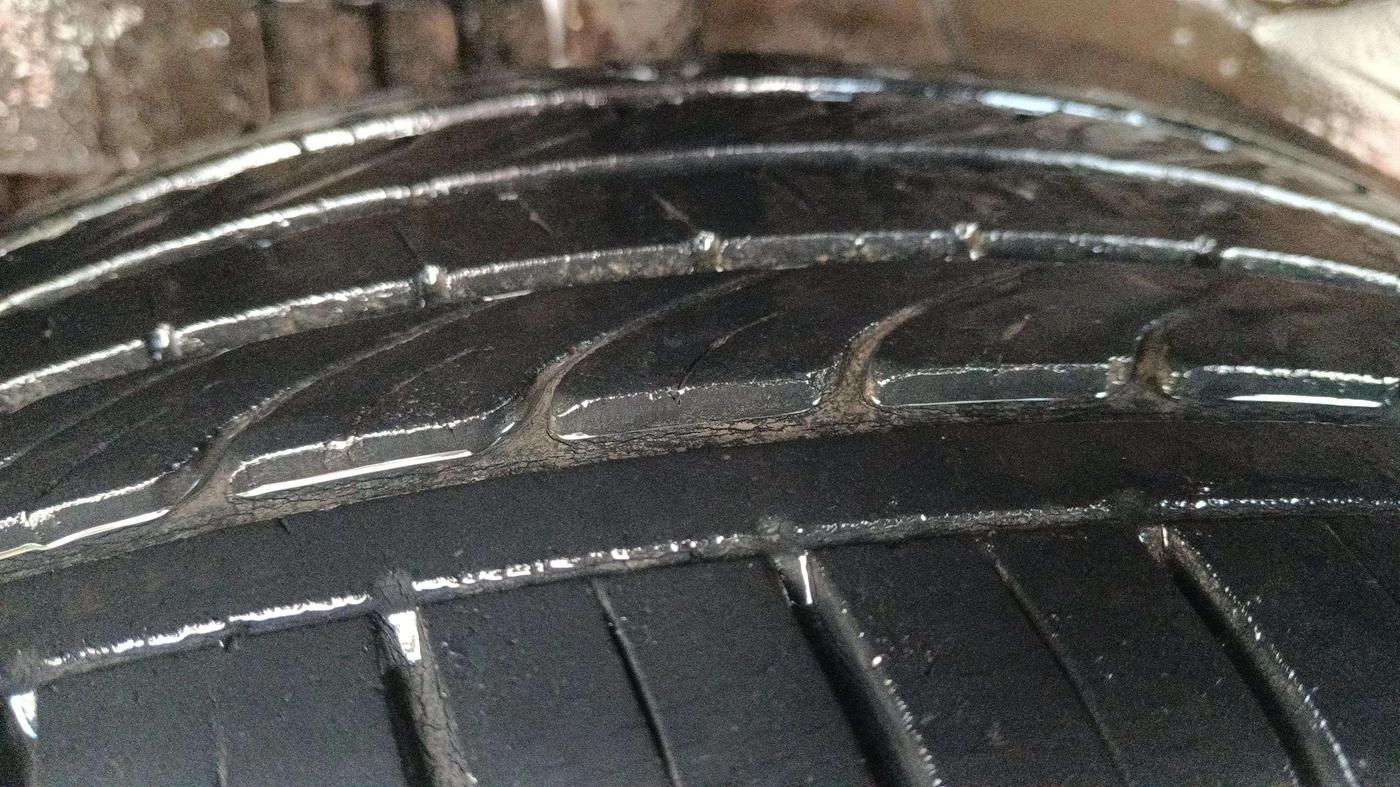 2018 Tata NEXON XM DIESEL, Diesel, Manual, 48,097 km, Right Rear Tyre Tread