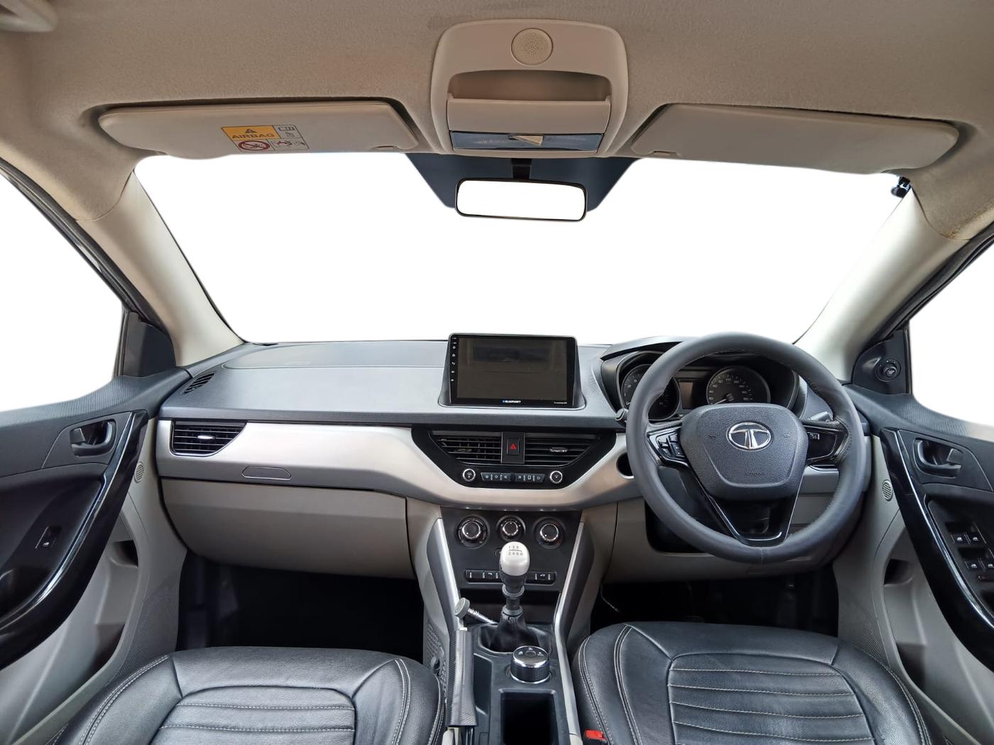 2018 Tata NEXON XM DIESEL, Diesel, Manual, 48,097 km, Dashboard