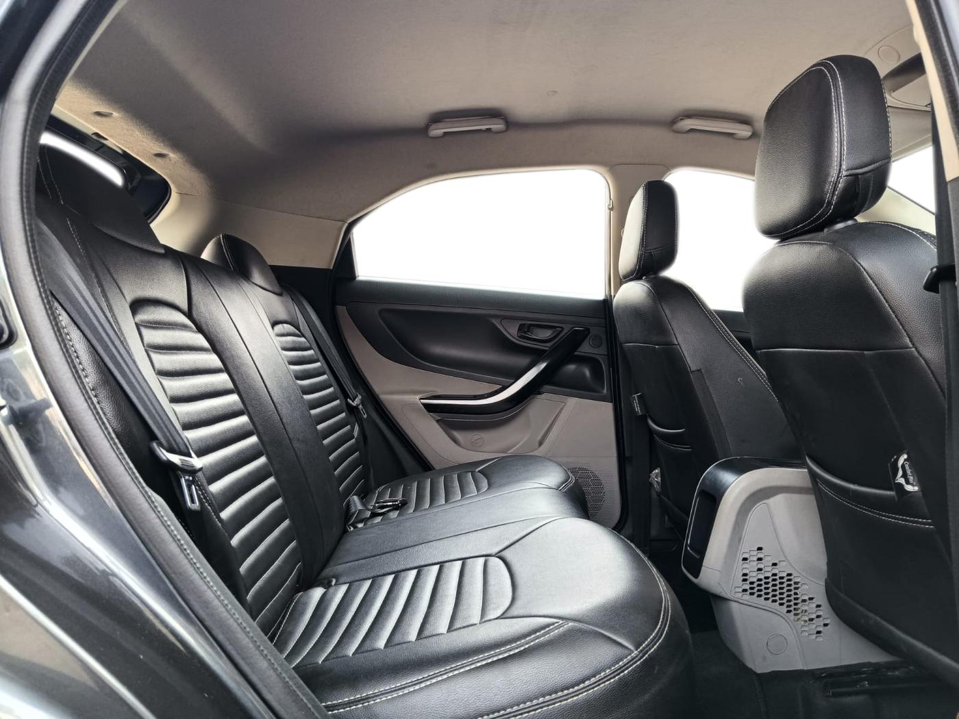 2018 Tata NEXON XM DIESEL, Diesel, Manual, 48,097 km, Right Side Rear Door Cabin