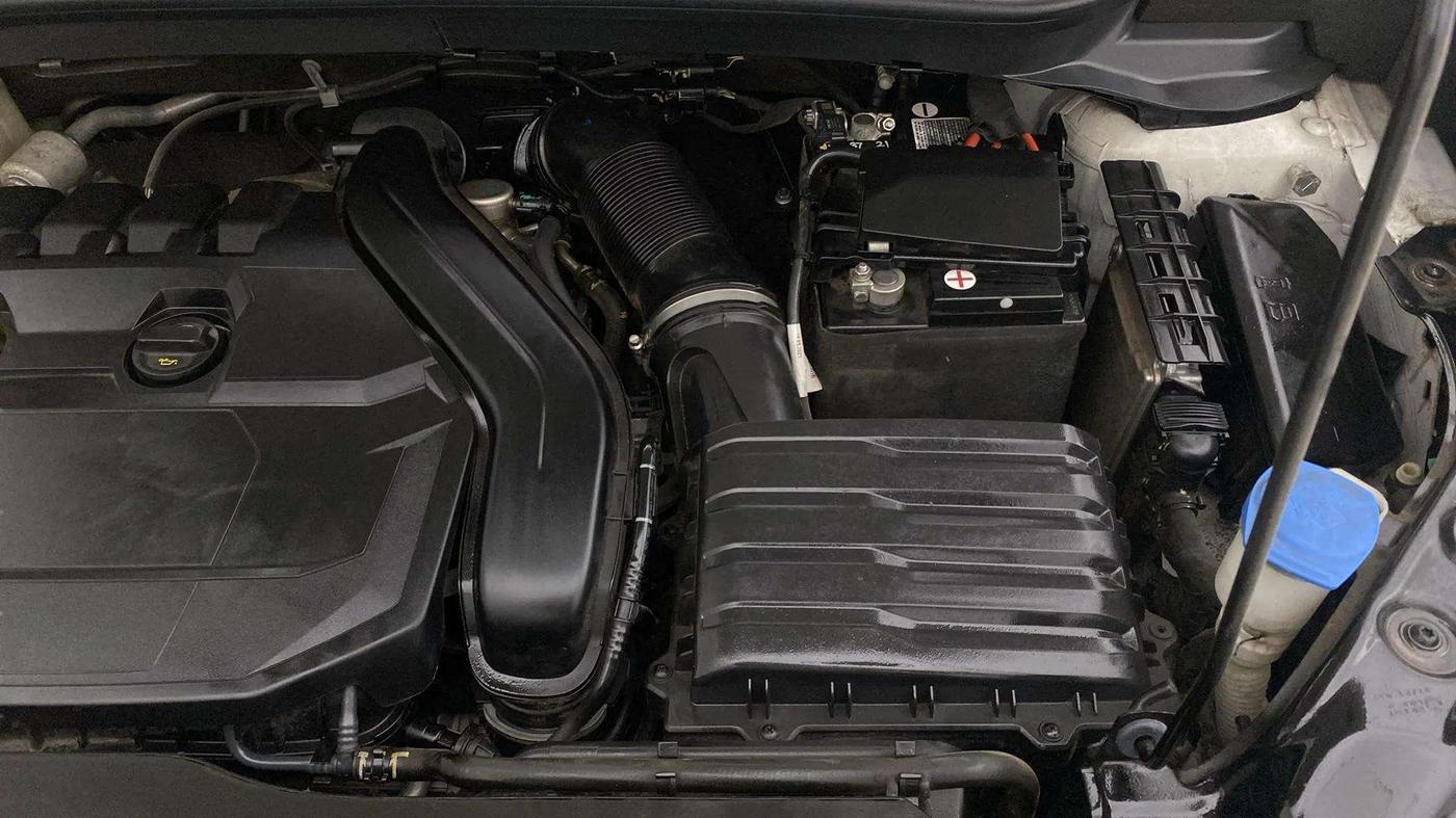 2021 Volkswagen TAIGUN GT PLUS 1.5 TSI DSG, Petrol, Automatic, 13,578 km, Engine View - Left
