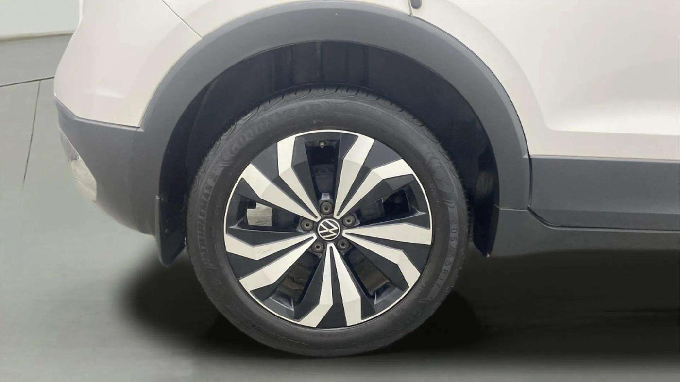 2021 Volkswagen TAIGUN GT PLUS 1.5 TSI DSG, Petrol, Automatic, 13,578 km, Right Rear Wheel