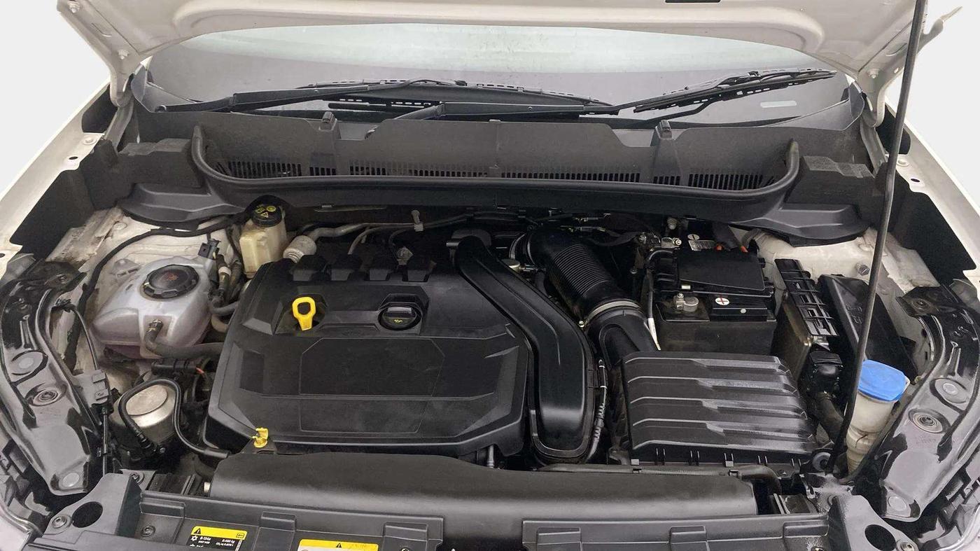 2021 Volkswagen TAIGUN GT PLUS 1.5 TSI DSG, Petrol, Automatic, 13,578 km, Engine View