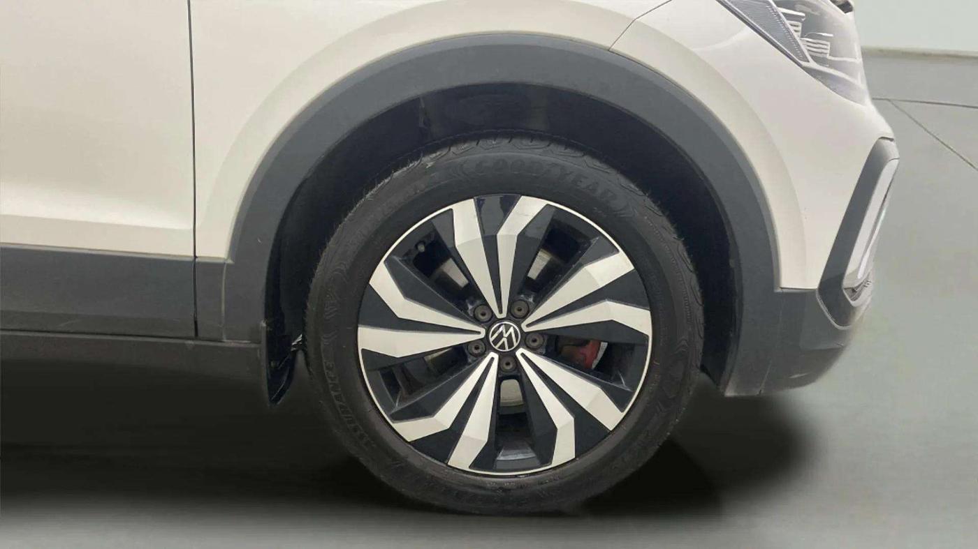 2021 Volkswagen TAIGUN GT PLUS 1.5 TSI DSG, Petrol, Automatic, 13,578 km, Right Front Wheel