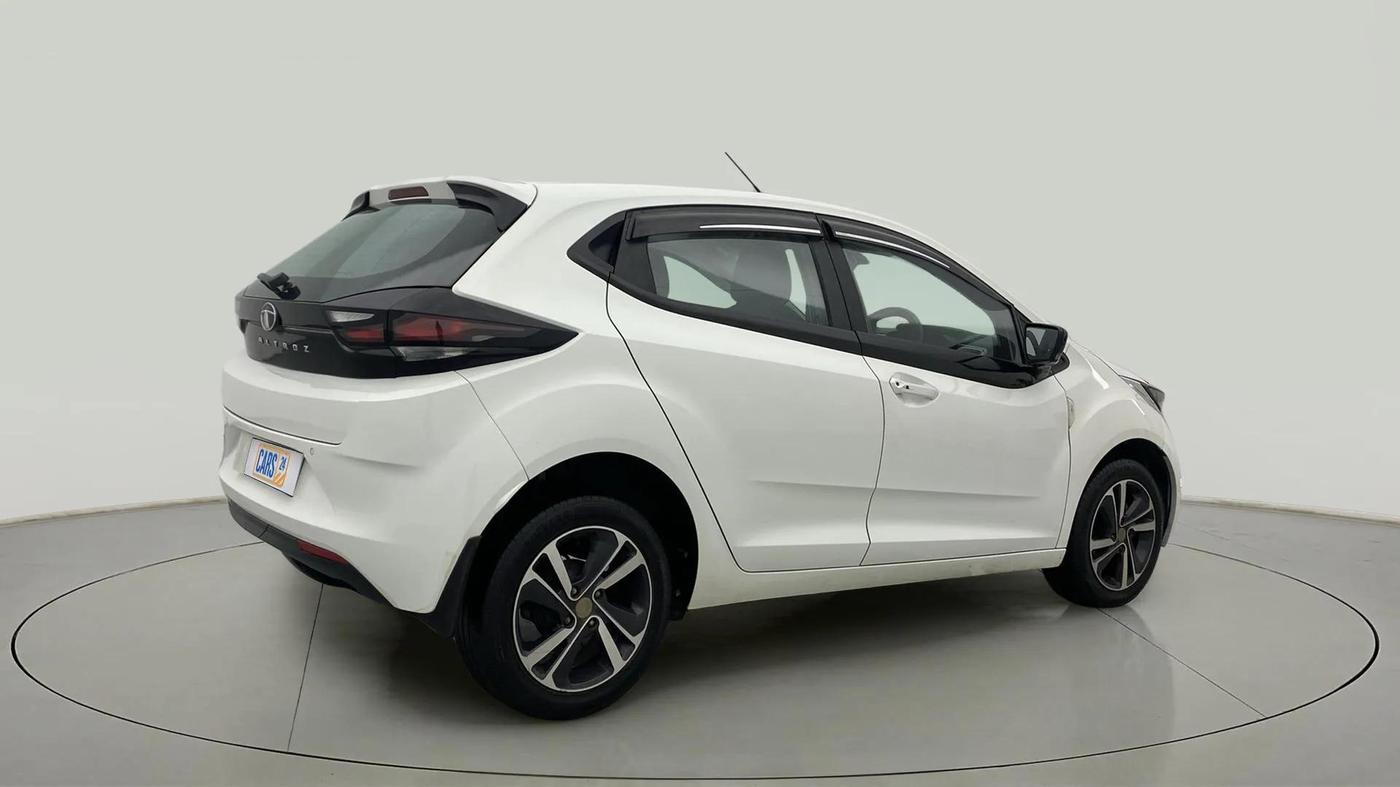 2023 Tata ALTROZ XZ DIESEL, Diesel, Manual, 36,672 km, Right Back Diagonal