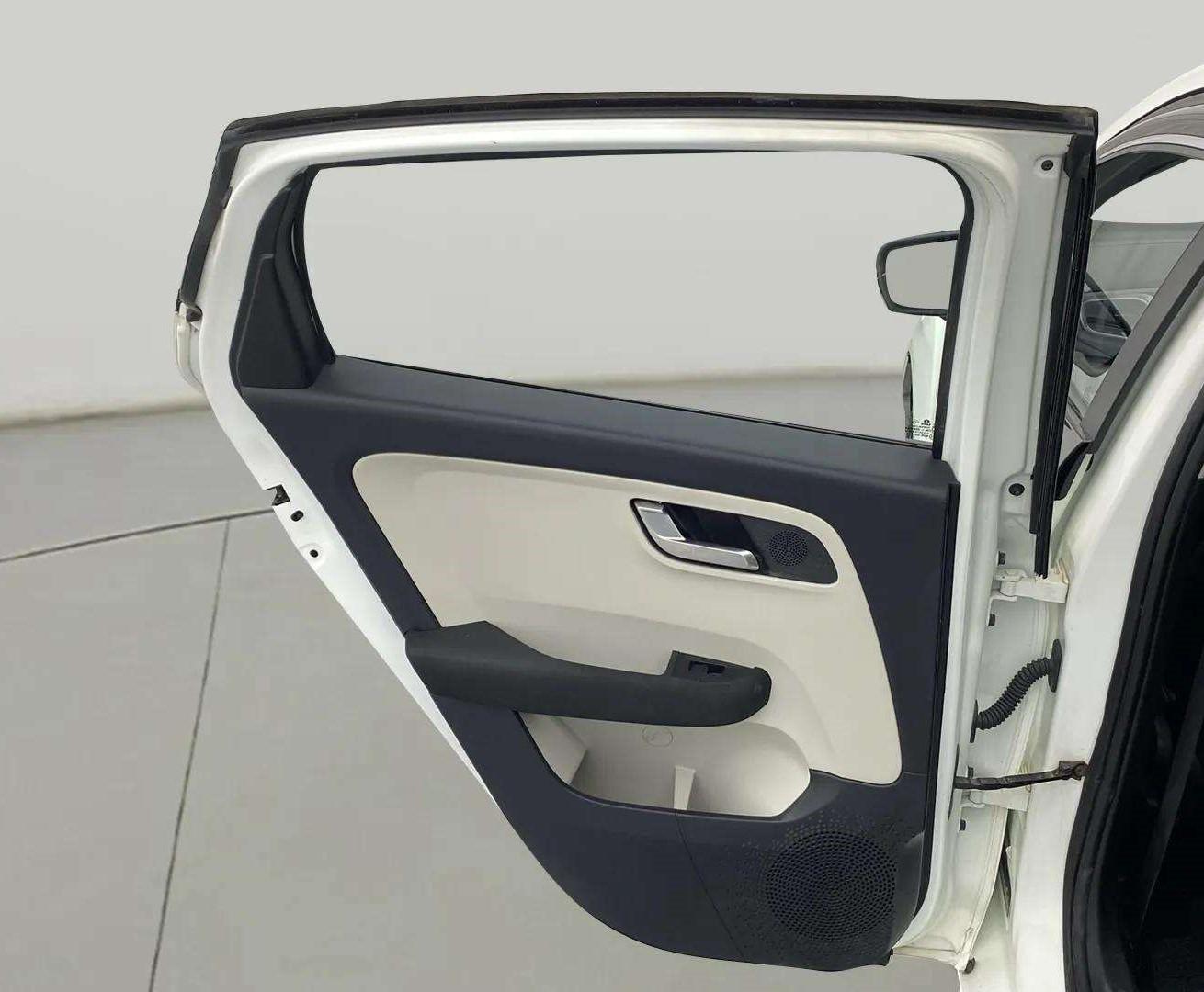 2023 Tata ALTROZ XZ DIESEL, Diesel, Manual, 36,672 km, LHS Rear Door