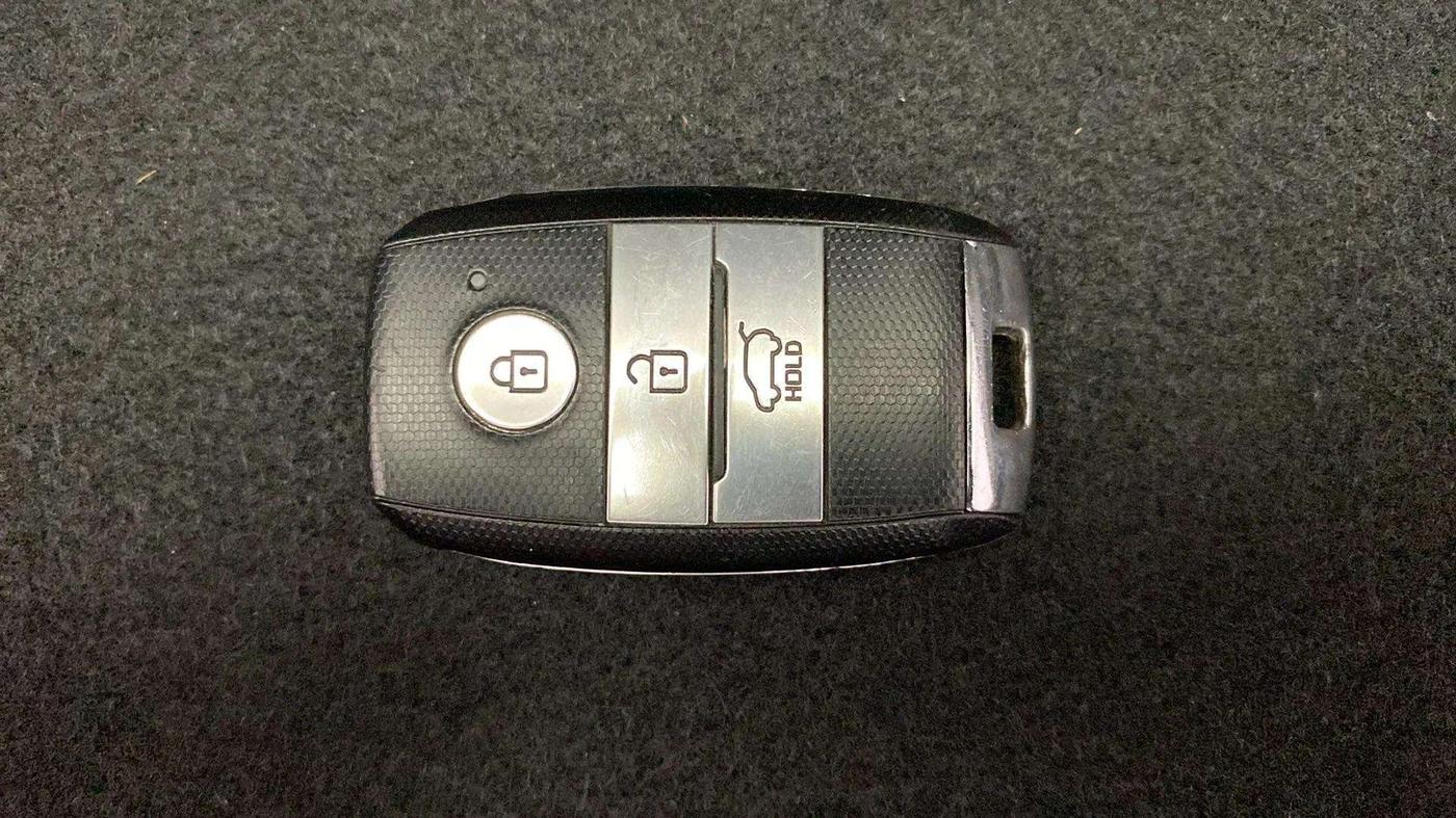 2020 KIA SELTOS GTX 1.4 PETROL, Petrol, Manual, 40,754 km, Key Close Up
