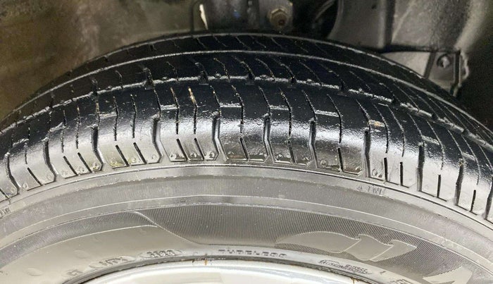 2022 Maruti New Wagon-R LXI CNG 1.0, CNG, Manual, 76,291 km, Right Front Tyre Tread