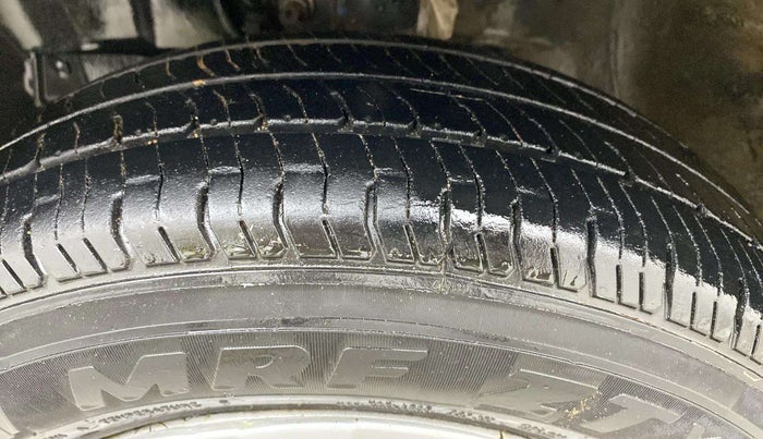2022 Maruti New Wagon-R LXI CNG 1.0, CNG, Manual, 76,291 km, Left Front Tyre Tread