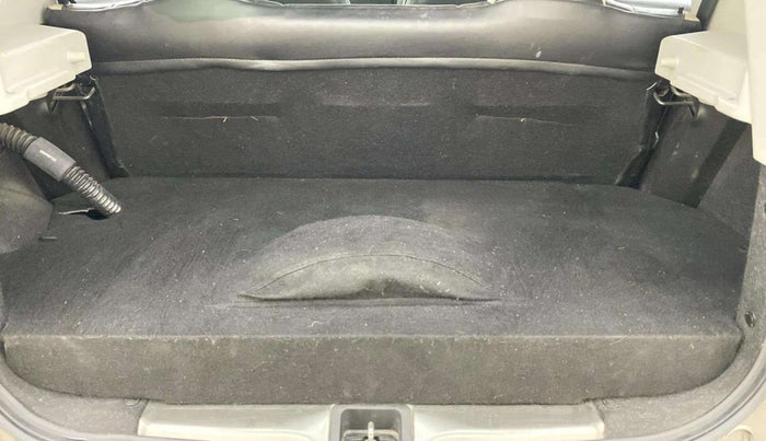 2022 Maruti New Wagon-R LXI CNG 1.0, CNG, Manual, 76,291 km, Boot Inside