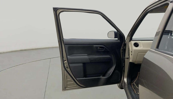 2022 Maruti New Wagon-R LXI CNG 1.0, CNG, Manual, 76,291 km, LHS Front Door
