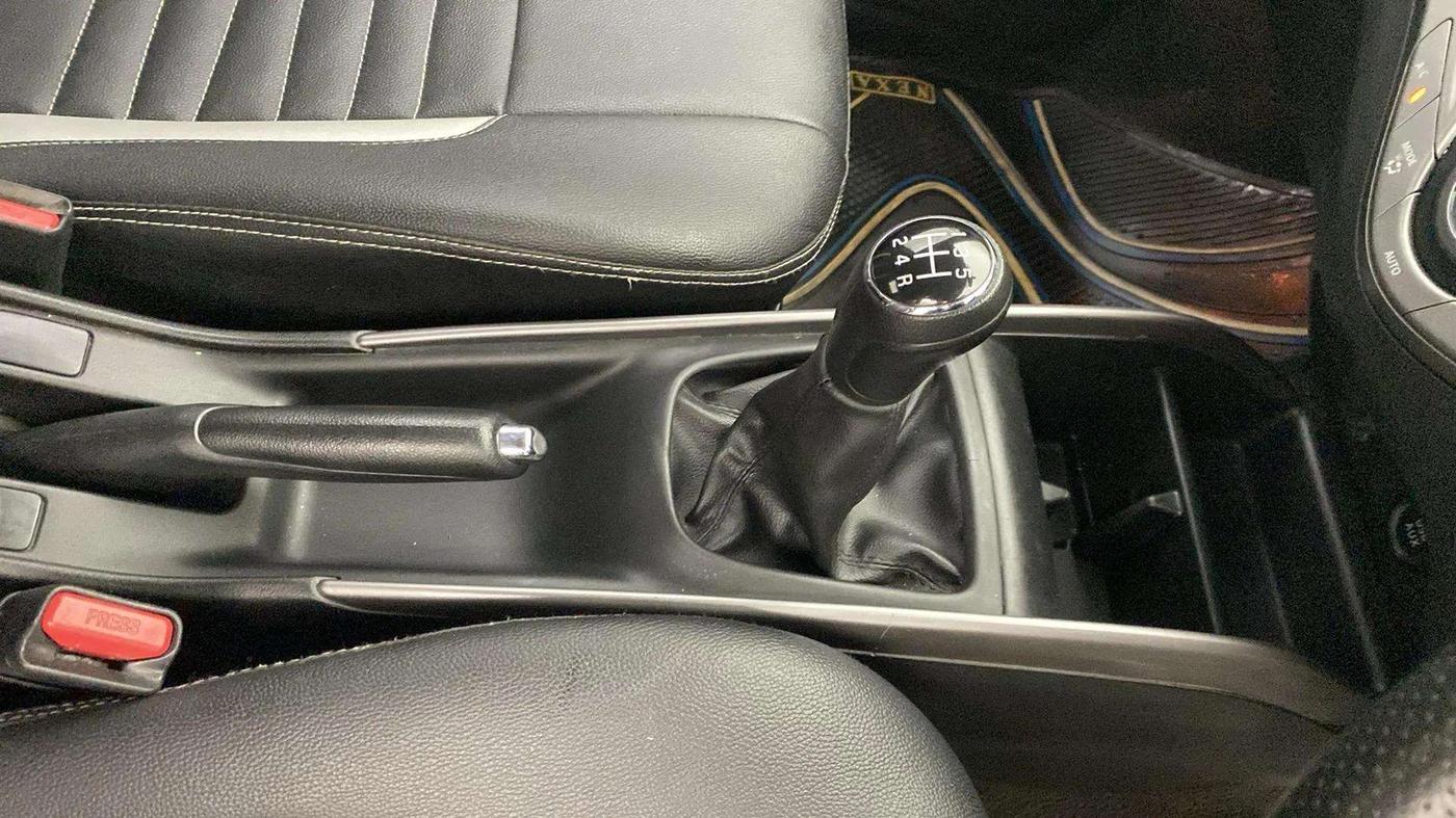 2020 Maruti Baleno ZETA PETROL 1.2, Petrol, Manual, 75,555 km, Gear Lever