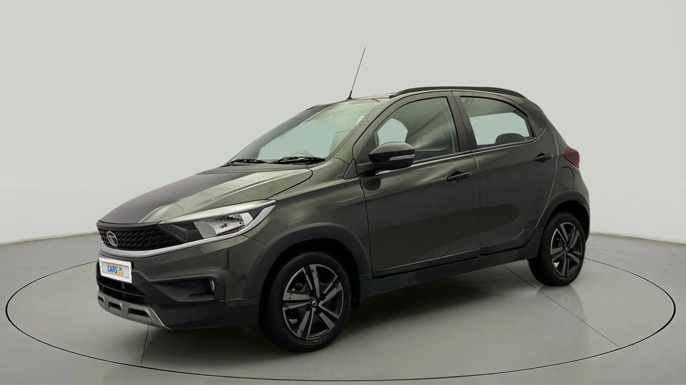 2023 Tata TIAGO NRG XZ AMT, Petrol, Automatic, 9,592 km, Left Front Diagonal