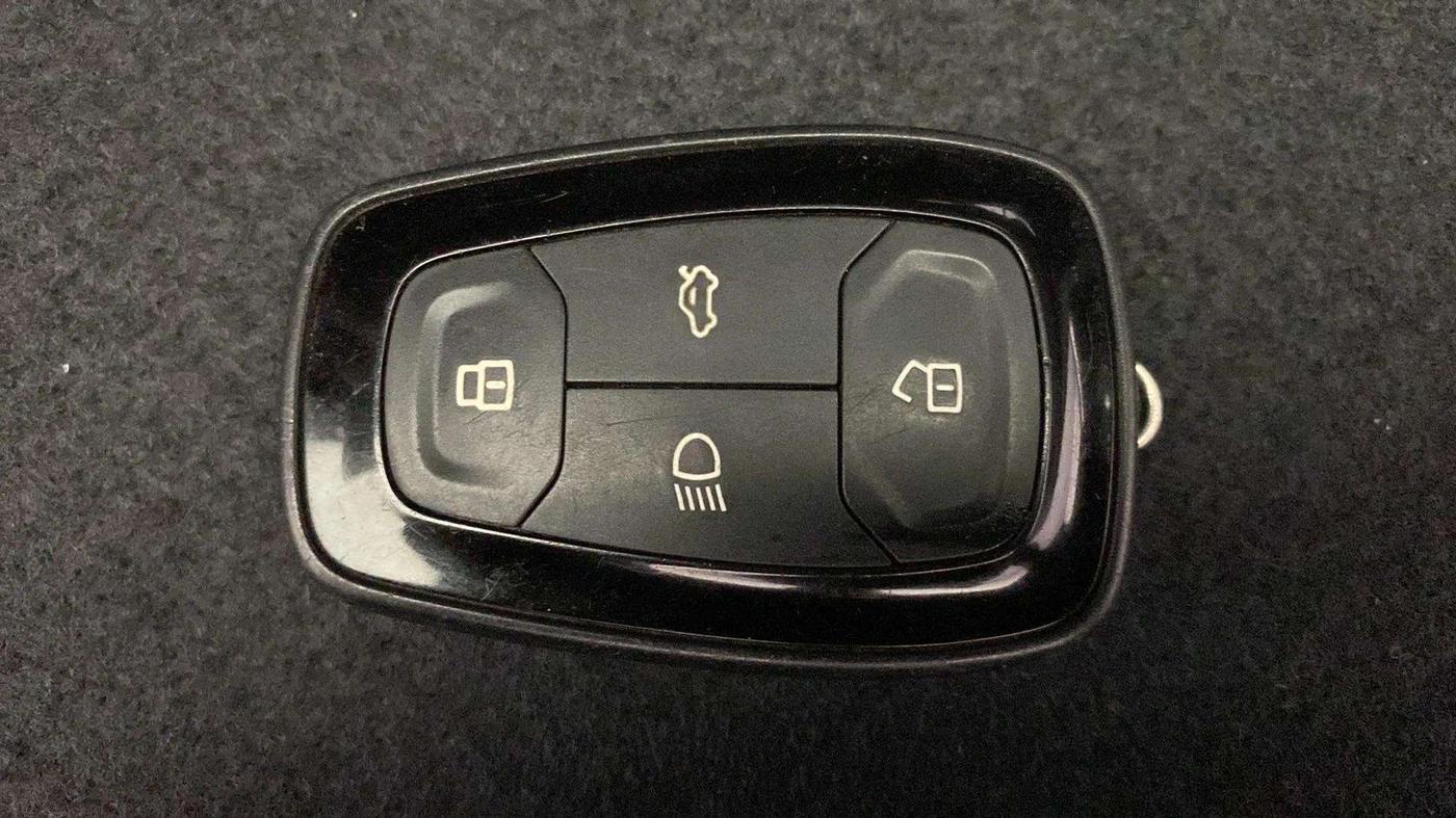 2023 Tata TIAGO NRG XZ AMT, Petrol, Automatic, 9,592 km, Key Close Up