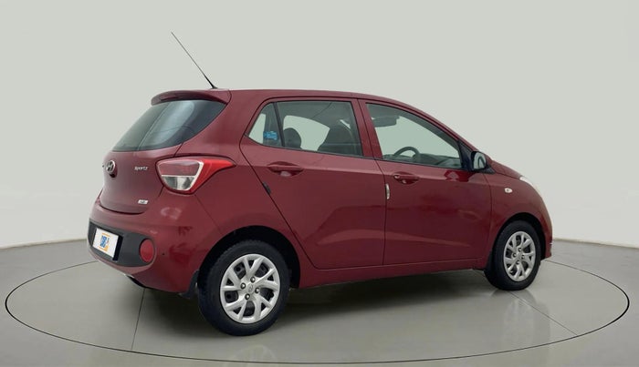 2017 Hyundai Grand i10 SPORTZ 1.2 KAPPA VTVT, Petrol, Manual, 31,166 km, Right Back Diagonal