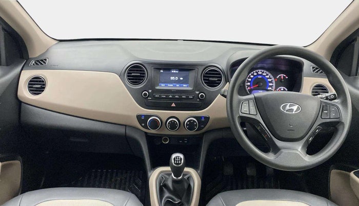 2017 Hyundai Grand i10 SPORTZ 1.2 KAPPA VTVT, Petrol, Manual, 31,166 km, Dashboard