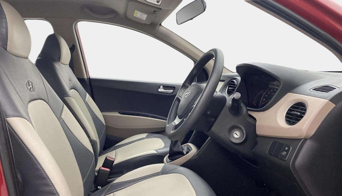 2017 Hyundai Grand i10 SPORTZ 1.2 KAPPA VTVT, Petrol, Manual, 31,166 km, Right Side Front Door Cabin