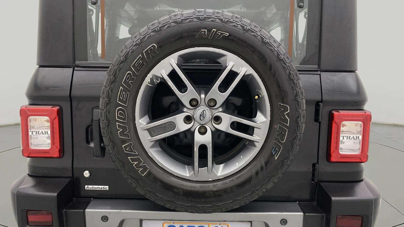 2021 Mahindra Thar LX PETROL HT 4WD AT, Petrol, Automatic, 48,849 km, Spare Tyre