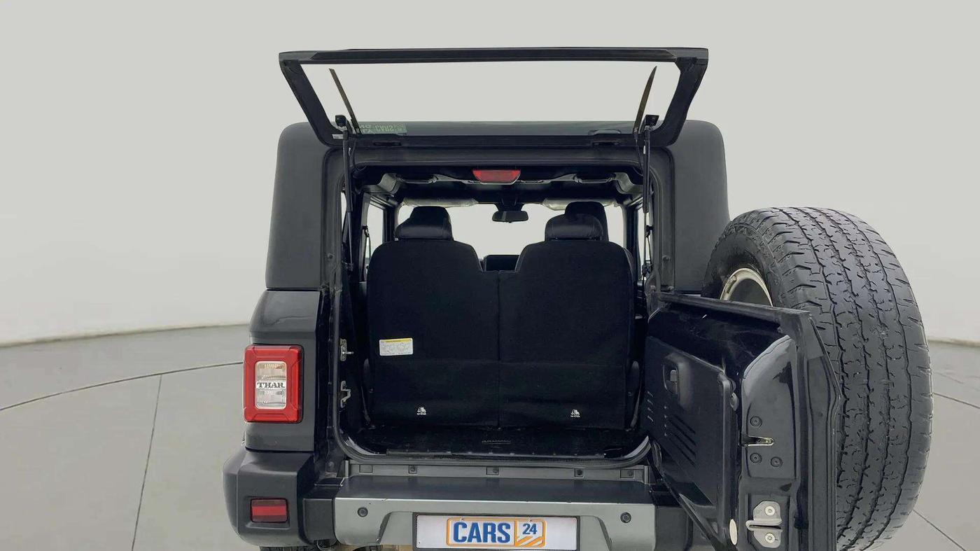 2021 Mahindra Thar LX PETROL HT 4WD AT, Petrol, Automatic, 48,849 km, Boot Door Open