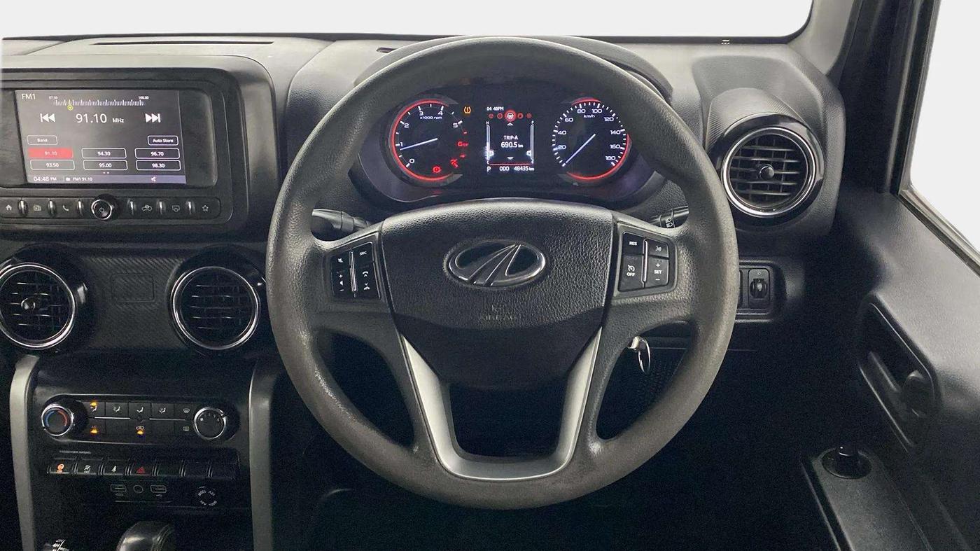 2021 Mahindra Thar LX PETROL HT 4WD AT, Petrol, Automatic, 48,849 km, Steering Wheel Close Up