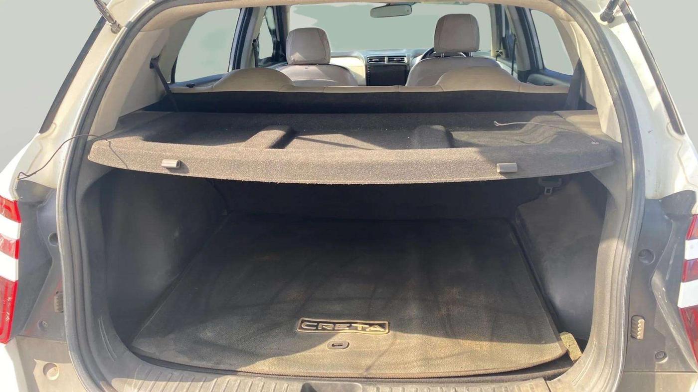 2021 Hyundai Creta E 1.5 DIESEL, Diesel, Manual, 99,400 km, Boot Inside
