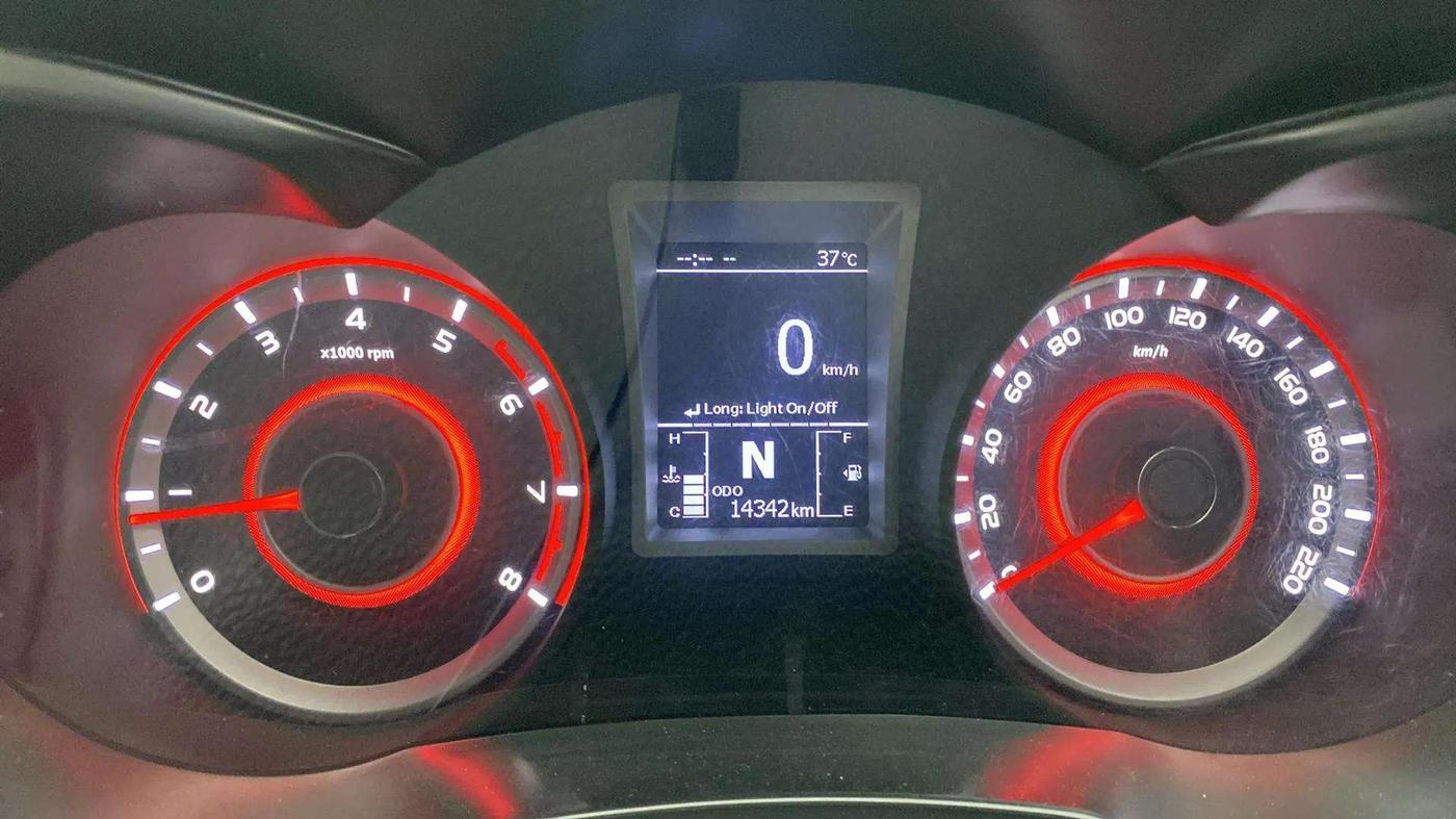 2022 Mahindra XUV300 W6 1.2 PETROL AMT, Petrol, Automatic, 14,316 km, Odometer Image