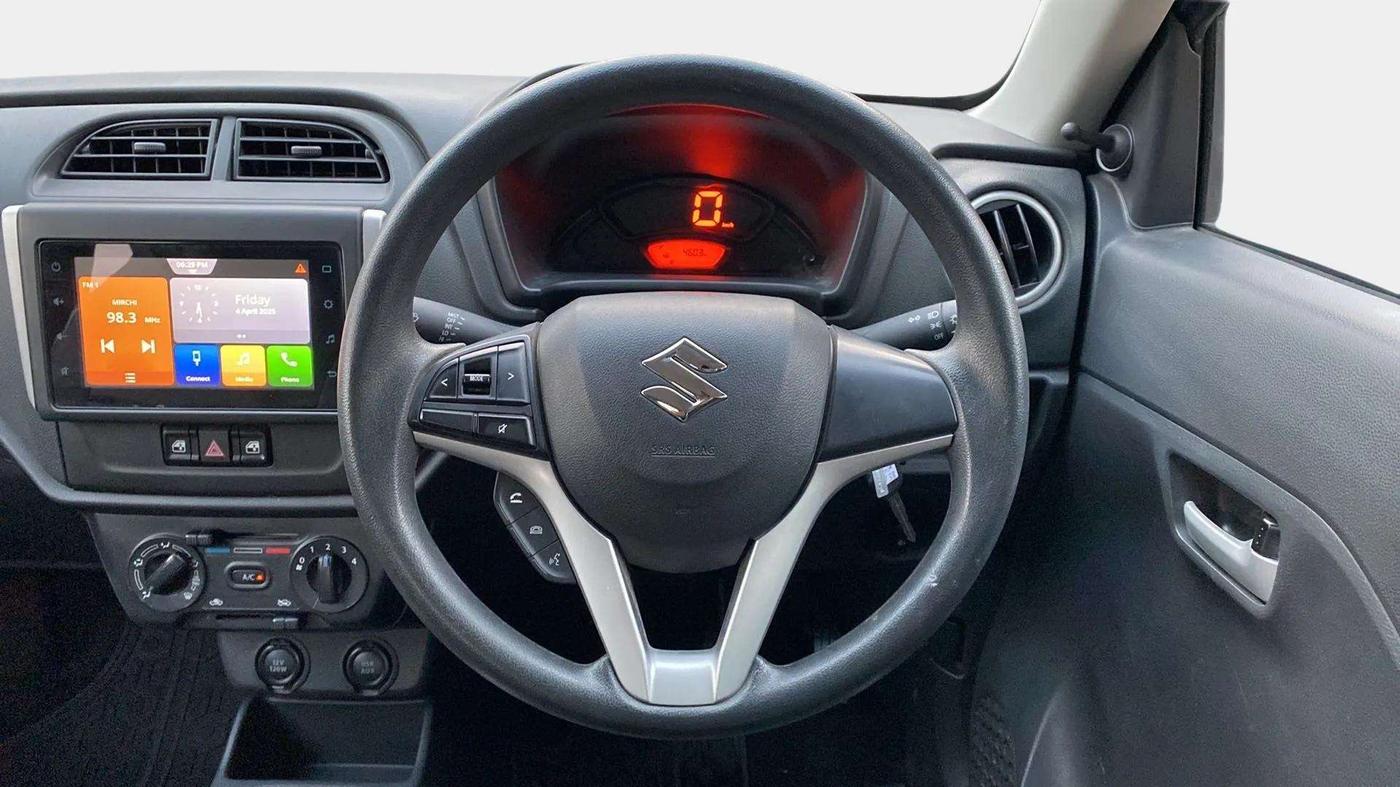 2024 Maruti Alto K10 VXI PLUS, Petrol, Manual, 4,601 km, Steering Wheel Close Up