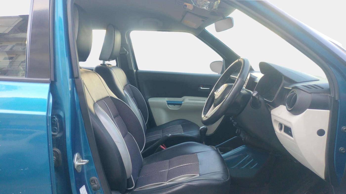 2017 Maruti IGNIS ZETA 1.2 AMT, Petrol, Automatic, 36,729 km, Right Side Front Door Cabin