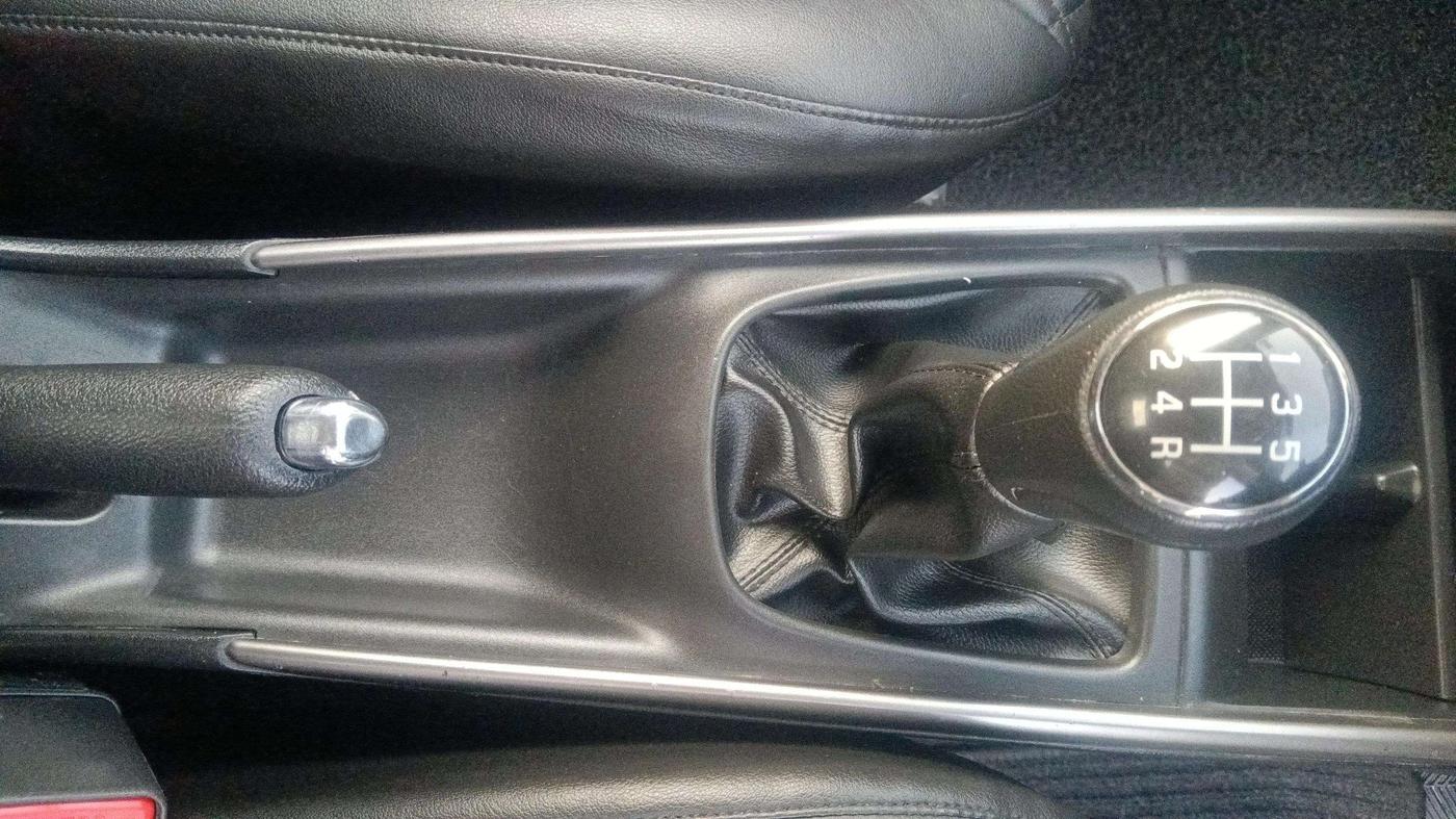 2021 Maruti Baleno ZETA PETROL 1.2, Petrol, Manual, 28,068 km, Gear Lever