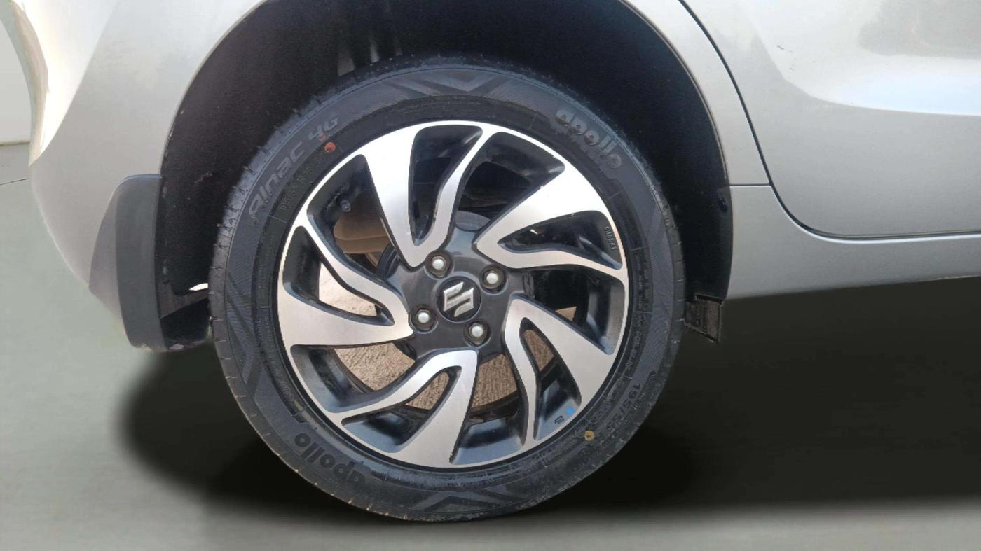 2021 Maruti Baleno ZETA PETROL 1.2, Petrol, Manual, 28,068 km, Right Rear Wheel