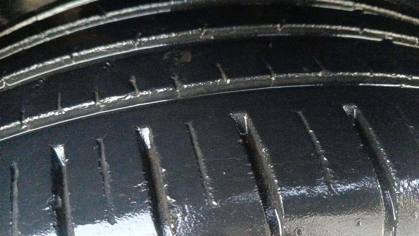2021 Maruti Baleno ZETA PETROL 1.2, Petrol, Manual, 28,068 km, Right Front Tyre Tread