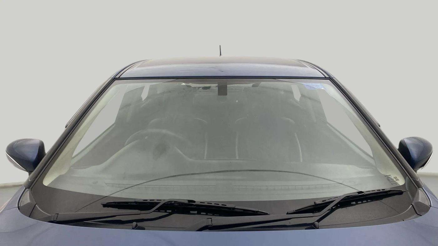 2017 Maruti Baleno ALPHA PETROL 1.2, Petrol, Manual, 23,696 km, Front Windshield