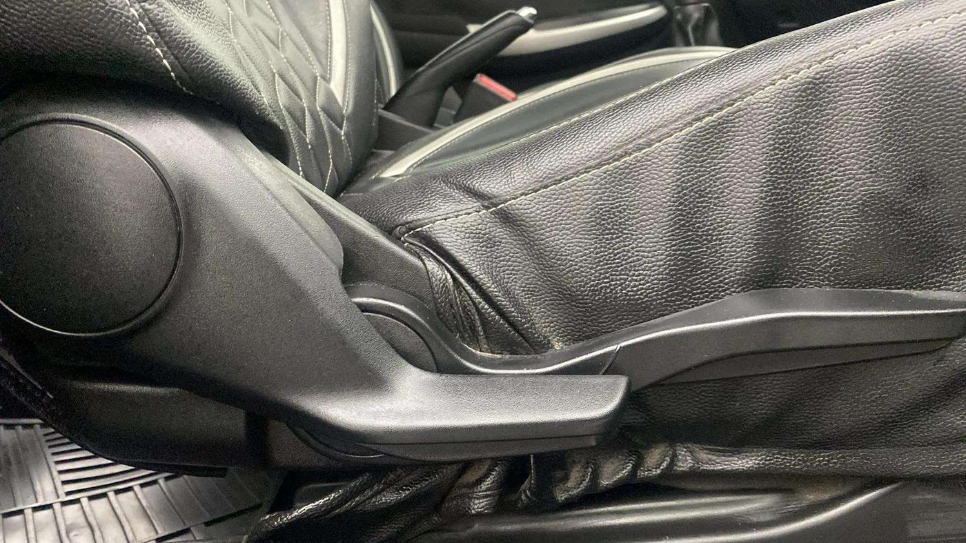 2017 Maruti Baleno ALPHA PETROL 1.2, Petrol, Manual, 23,696 km, Driver Side Adjustment Panel