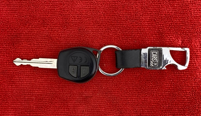 2021 Maruti Baleno DELTA PETROL 1.2, Petrol, Manual, 55,622 km, Key Close Up