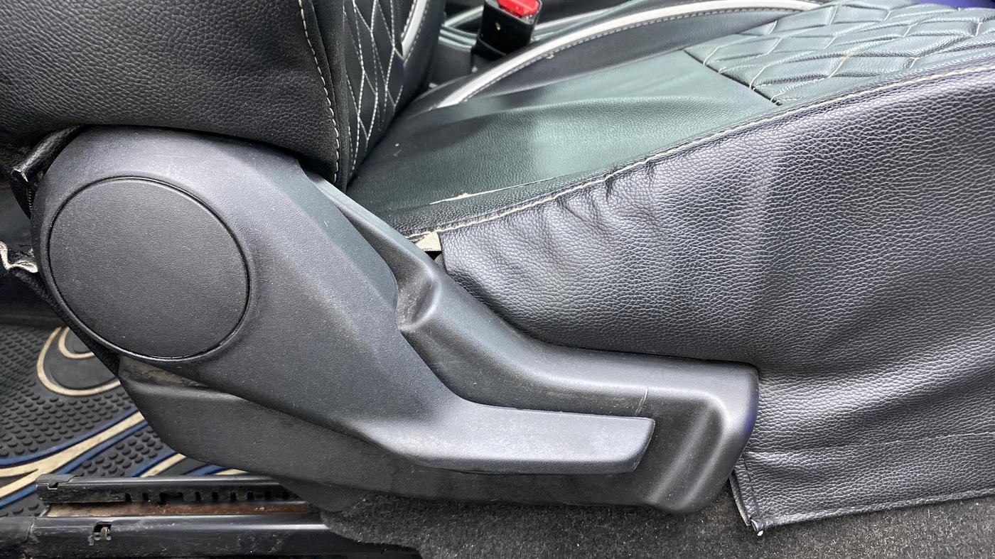 2021 Maruti Baleno DELTA PETROL 1.2, Petrol, Manual, 55,622 km, Driver Side Adjustment Panel