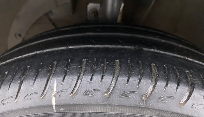 2021 Maruti Baleno DELTA PETROL 1.2, Petrol, Manual, 55,622 km, Left Front Tyre Tread
