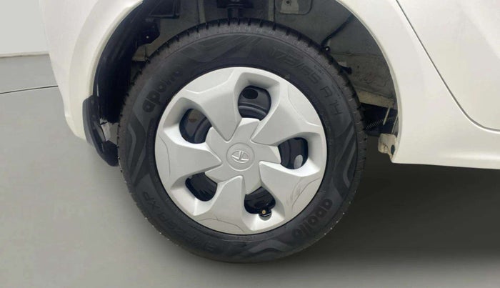 2022 Tata Tiago XT PETROL, Petrol, Manual, 3,490 km, Right Rear Wheel
