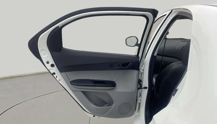 2022 Tata Tiago XT PETROL, Petrol, Manual, 3,490 km, LHS Rear Door