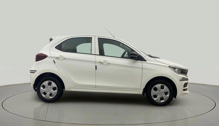 2022 Tata Tiago XT PETROL, Petrol, Manual, 3,490 km, Right Side View