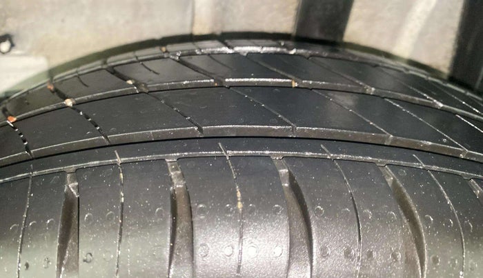 2022 Tata Tiago XT PETROL, Petrol, Manual, 3,490 km, Left Rear Tyre Tread