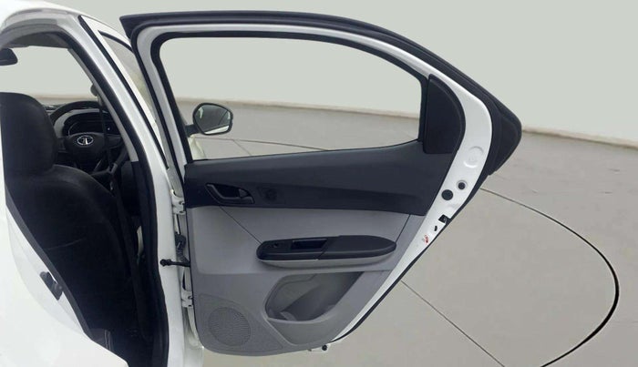 2022 Tata Tiago XT PETROL, Petrol, Manual, 3,490 km, RHS Rear Door