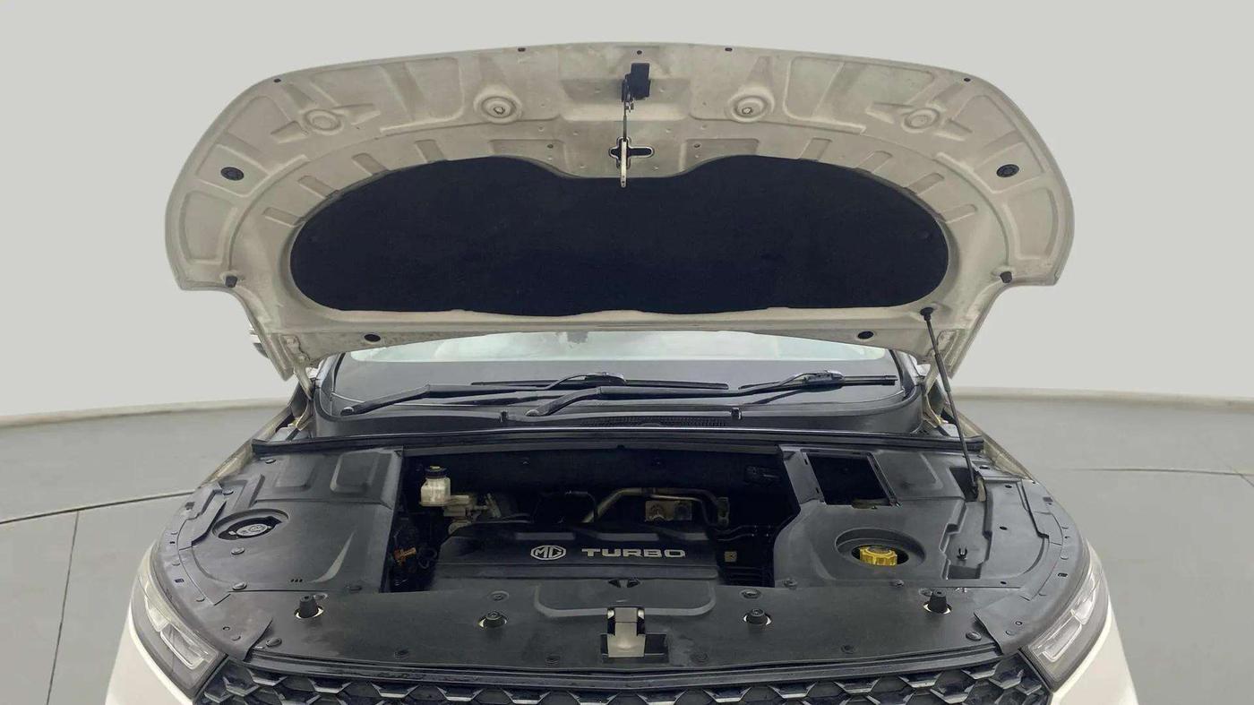 2020 MG HECTOR PLUS SHARP 1.5 PETROL TURBO DCT 6-STR, Petrol, Automatic, 76,179 km, Open Bonet