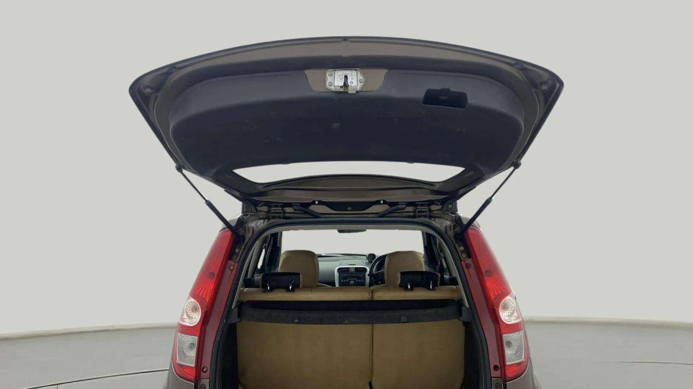 2015 Maruti Ritz ZXI, Petrol, Manual, 68,533 km, Boot Door Open