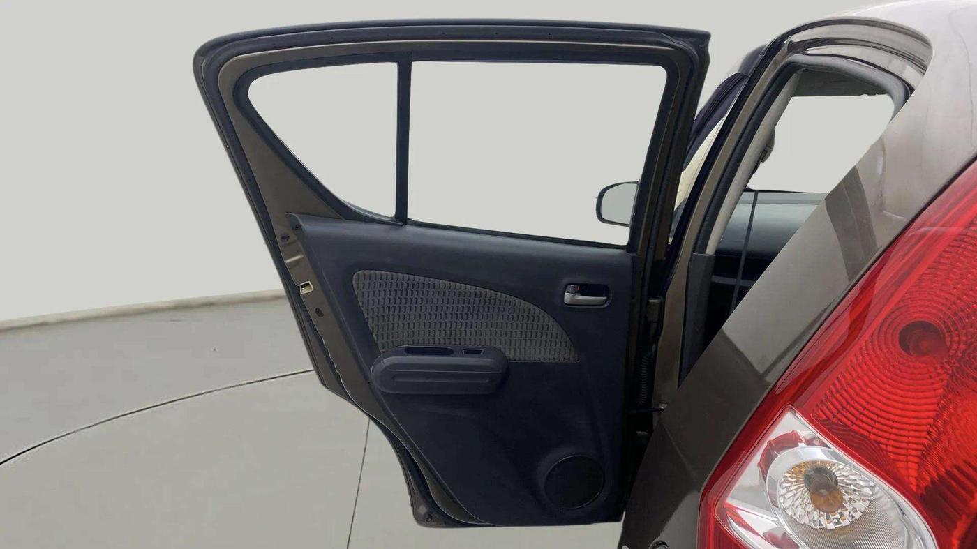 2015 Maruti Ritz ZXI, Petrol, Manual, 68,533 km, LHS Rear Door