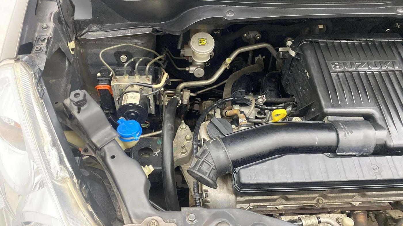 2015 Maruti Ritz ZXI, Petrol, Manual, 68,533 km, Engine View - Right