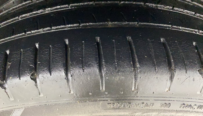 2016 Maruti Ciaz ZXI+ AT, Petrol, Automatic, 40,229 km, Left Rear Tyre Tread