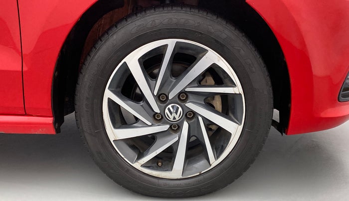 2019 Volkswagen Polo COMFORTLINE 1.5L DIESEL, Diesel, Manual, 64,993 km, Right Front Wheel